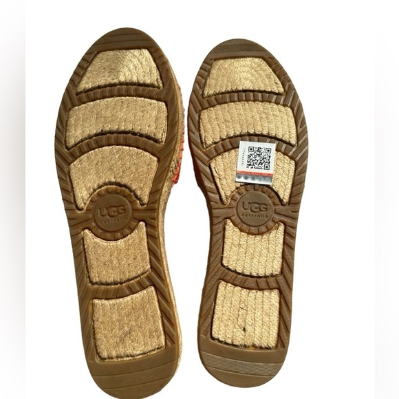 Ugg Espadrille slides. NWOT. Orange. Size 7 - Picture 3 of 5